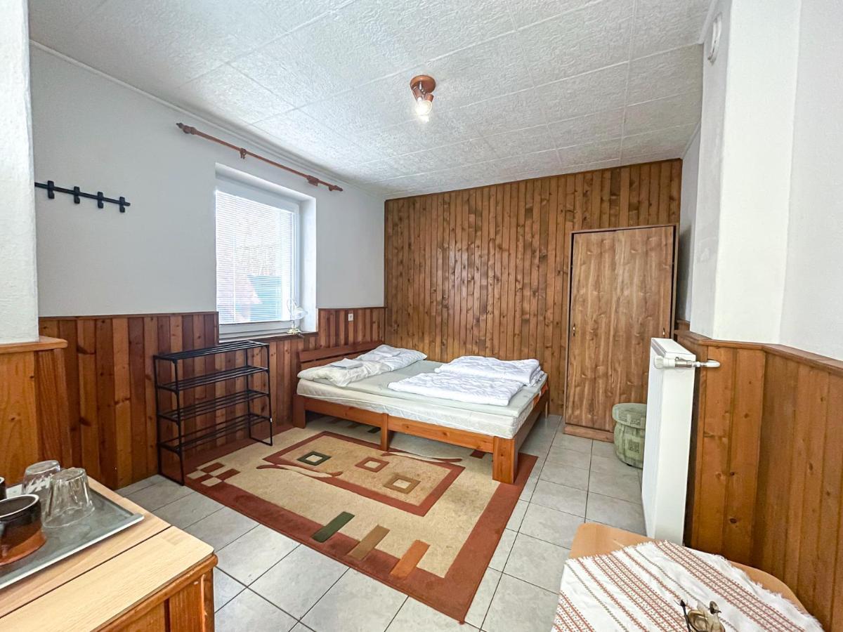 Privat Safi Apartment ลิฟตอฟสกีมิคูลาช ภายนอก รูปภาพ